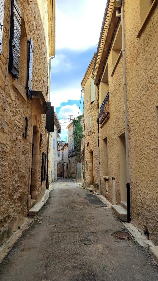 Proche D'Uzes La Terrasse Du Soleil Levant Collias Екстер'єр фото